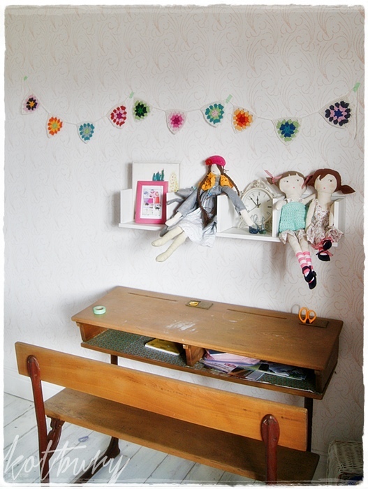 biurko dla dziecka